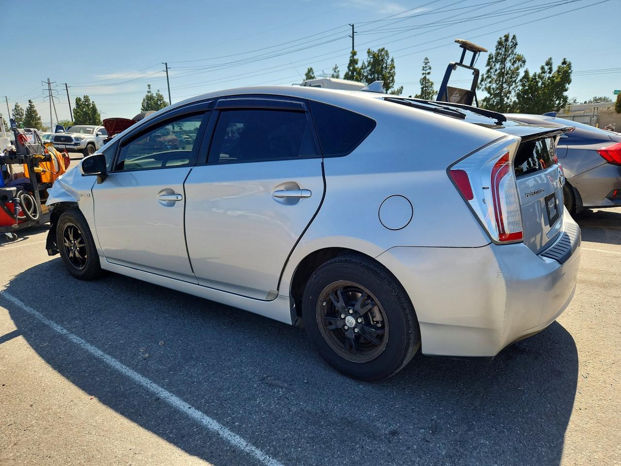 2015 Toyota Prius Two Silver vin: JTDKN3DU2F0420148