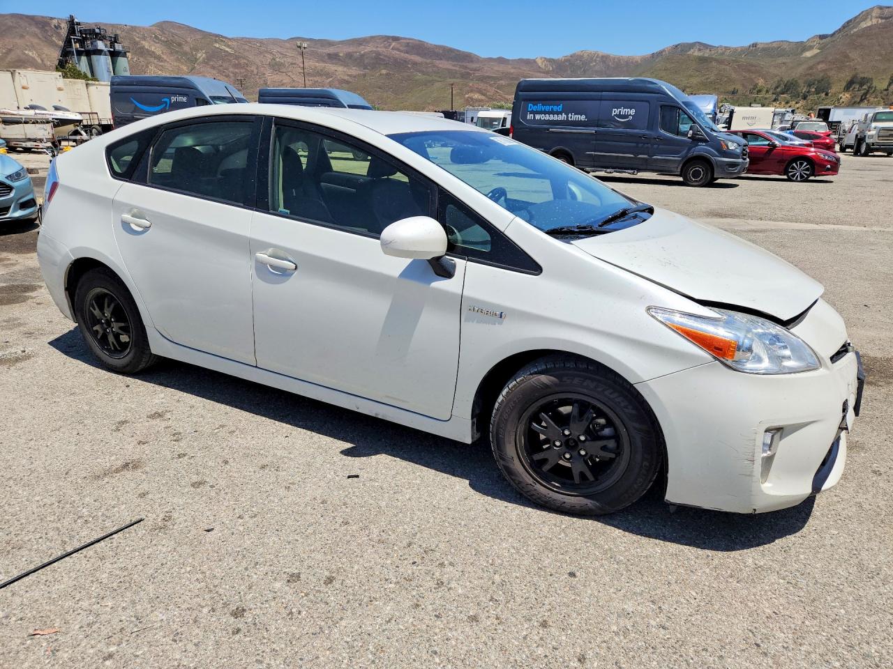 2015 Toyota Prius Four Белый vin: JTDKN3DU2F0432445