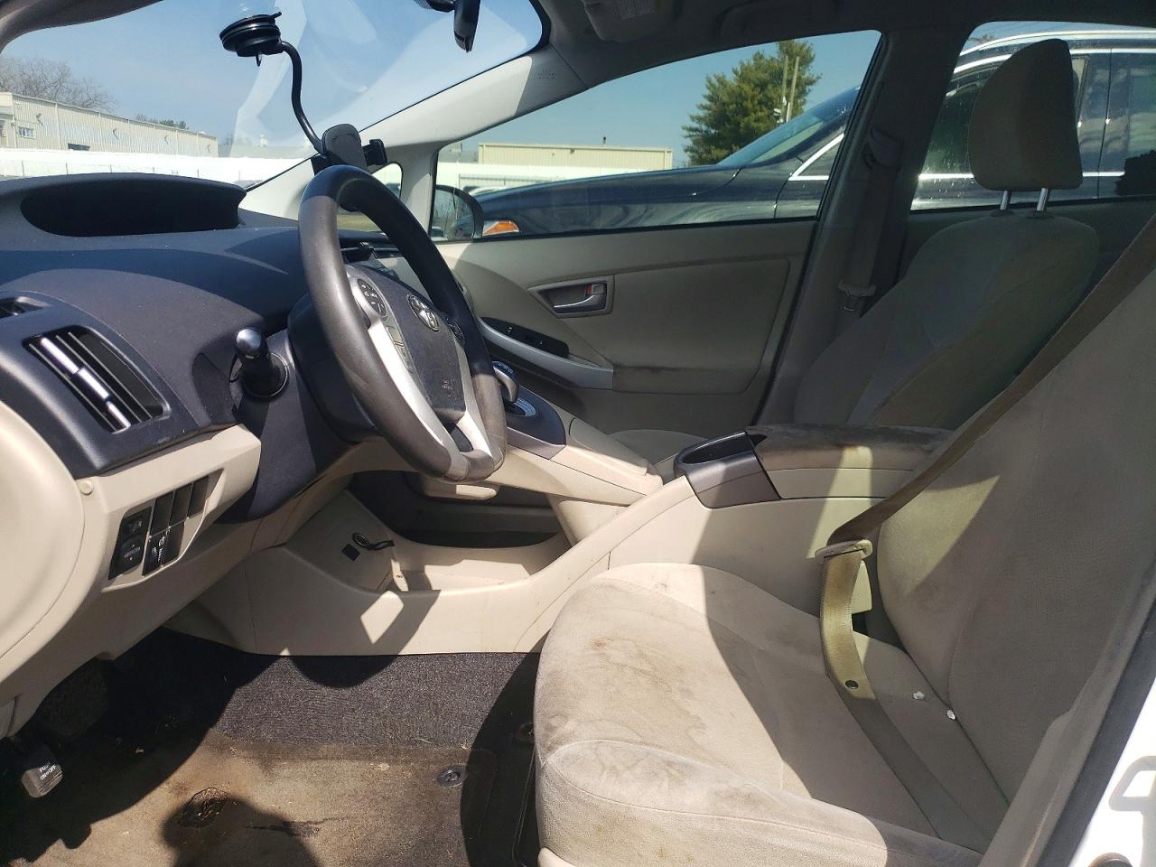 2015 Toyota Prius Two White vin: JTDKN3DU2F0436396
