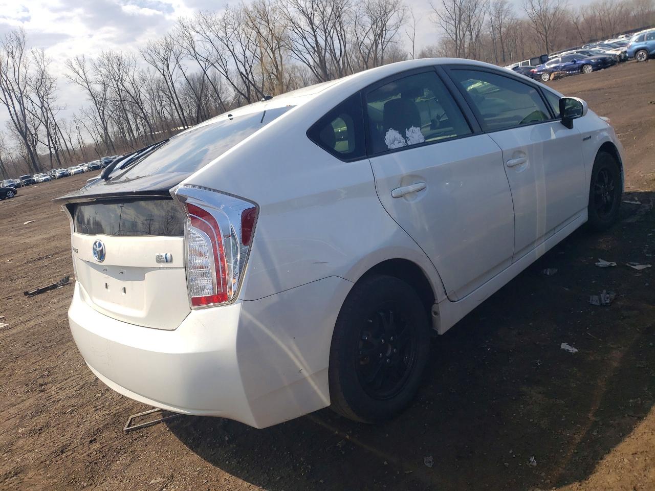 2015 Toyota Prius Two White vin: JTDKN3DU2F0436396
