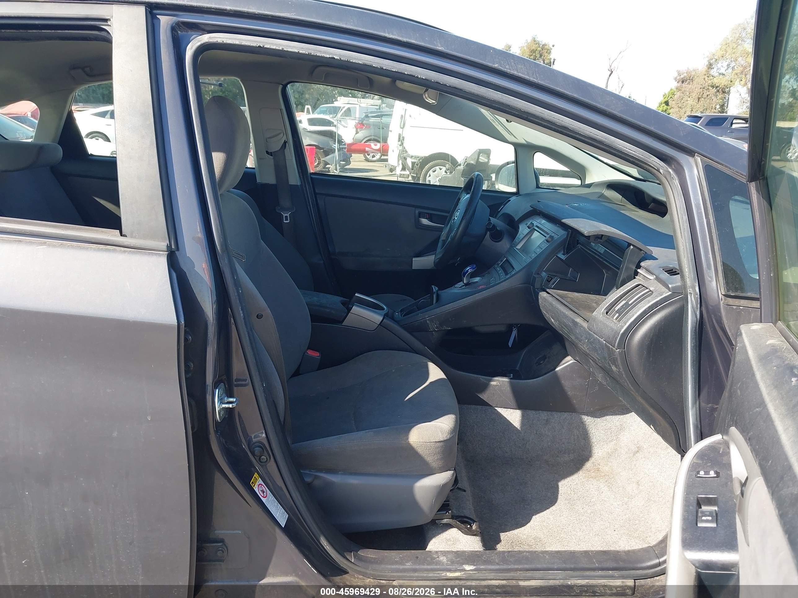 2015 Toyota Prius Two Gray vin: JTDKN3DU2F0445552