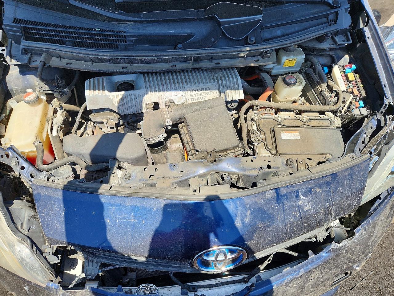 2015 Toyota Prius Three Blue vin: JTDKN3DU2F0448239