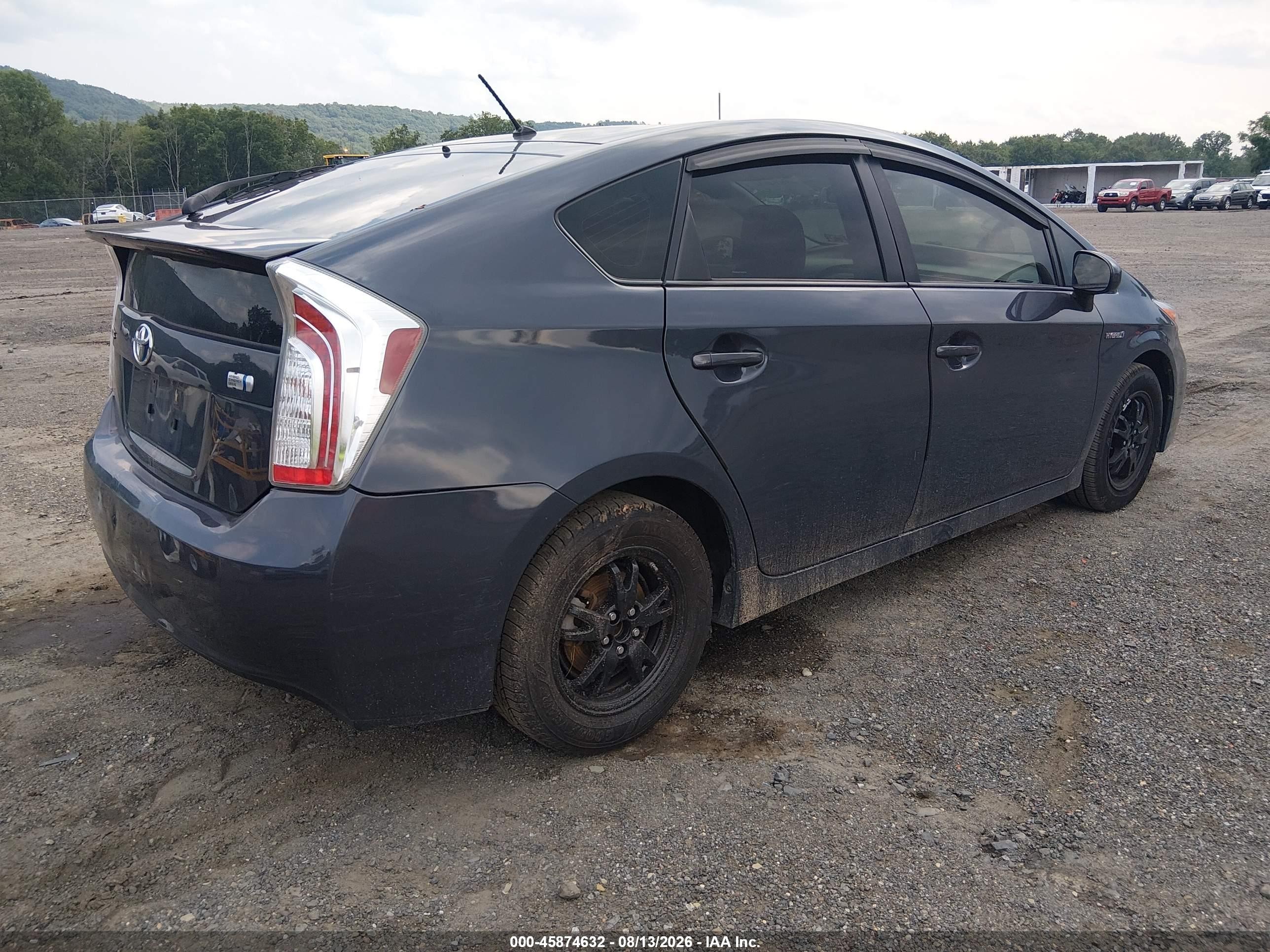 2015 Toyota Prius Two Gray vin: JTDKN3DU2F0454574