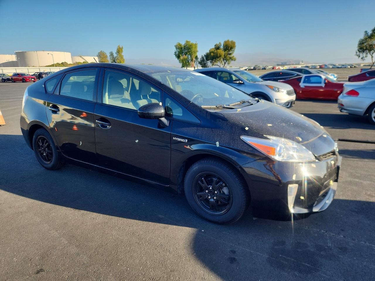2015 Toyota Prius Two Черный vin: JTDKN3DU2F0467924