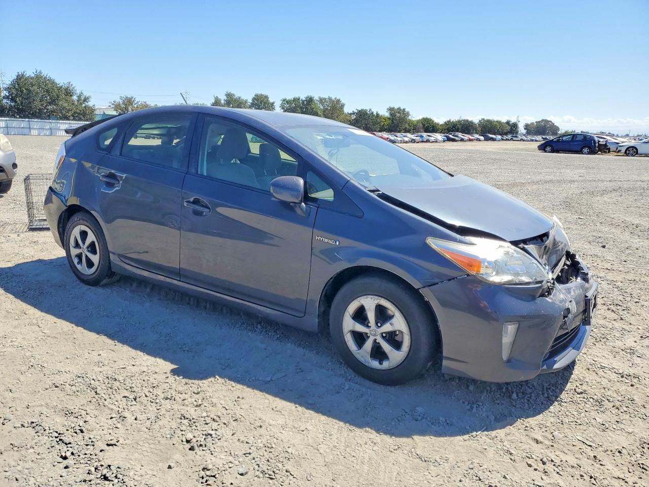 2015 Toyota Prius Two Серый vin: JTDKN3DU2F0470161