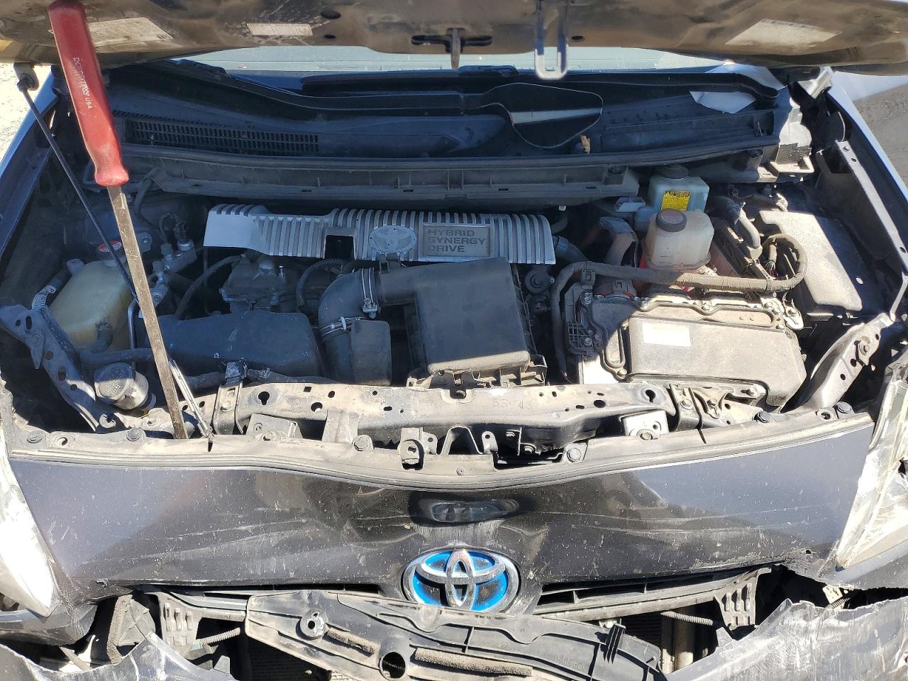 2015 Toyota Prius Two Серый vin: JTDKN3DU2F0470161