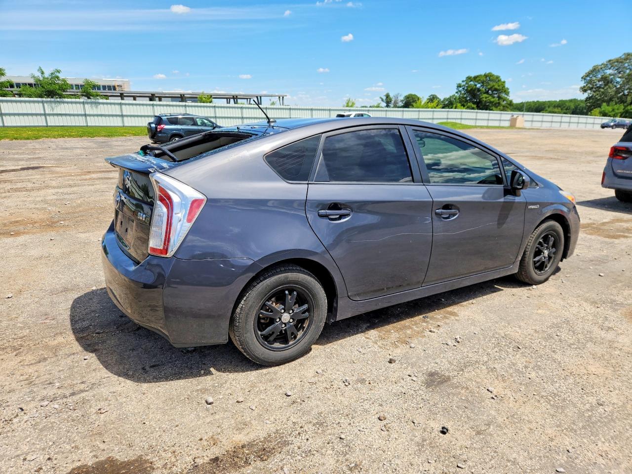 2015 Toyota Prius Two Gray vin: JTDKN3DU2F0474436