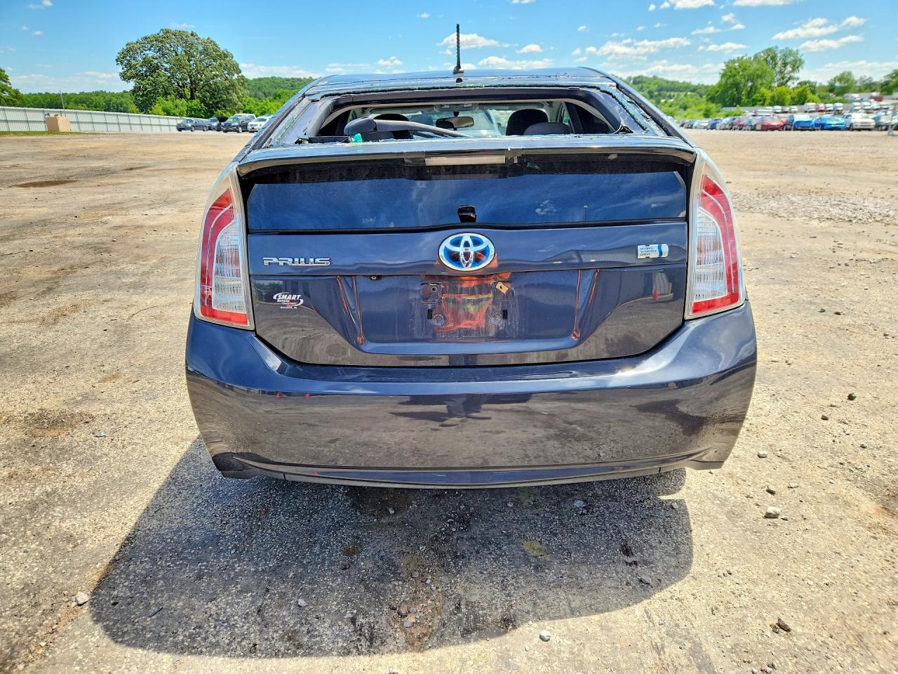 2015 Toyota Prius Two Gray vin: JTDKN3DU2F0474436