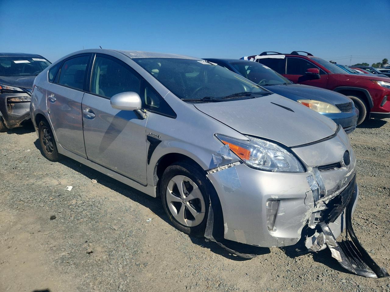 2015 Toyota Prius Three Silver vin: JTDKN3DU2F0476364