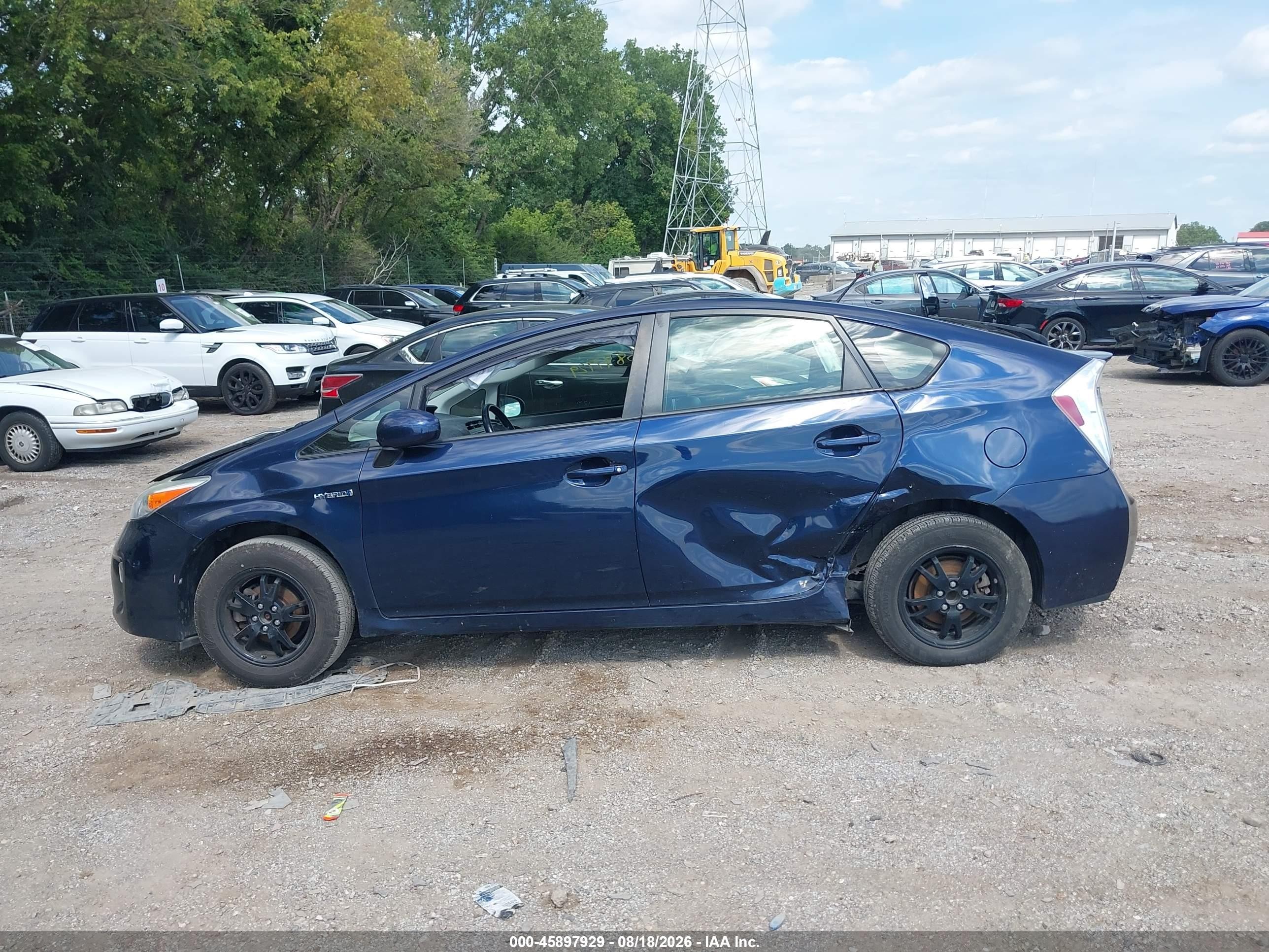 2015 Toyota Prius Four Blue vin: JTDKN3DU2F0477899