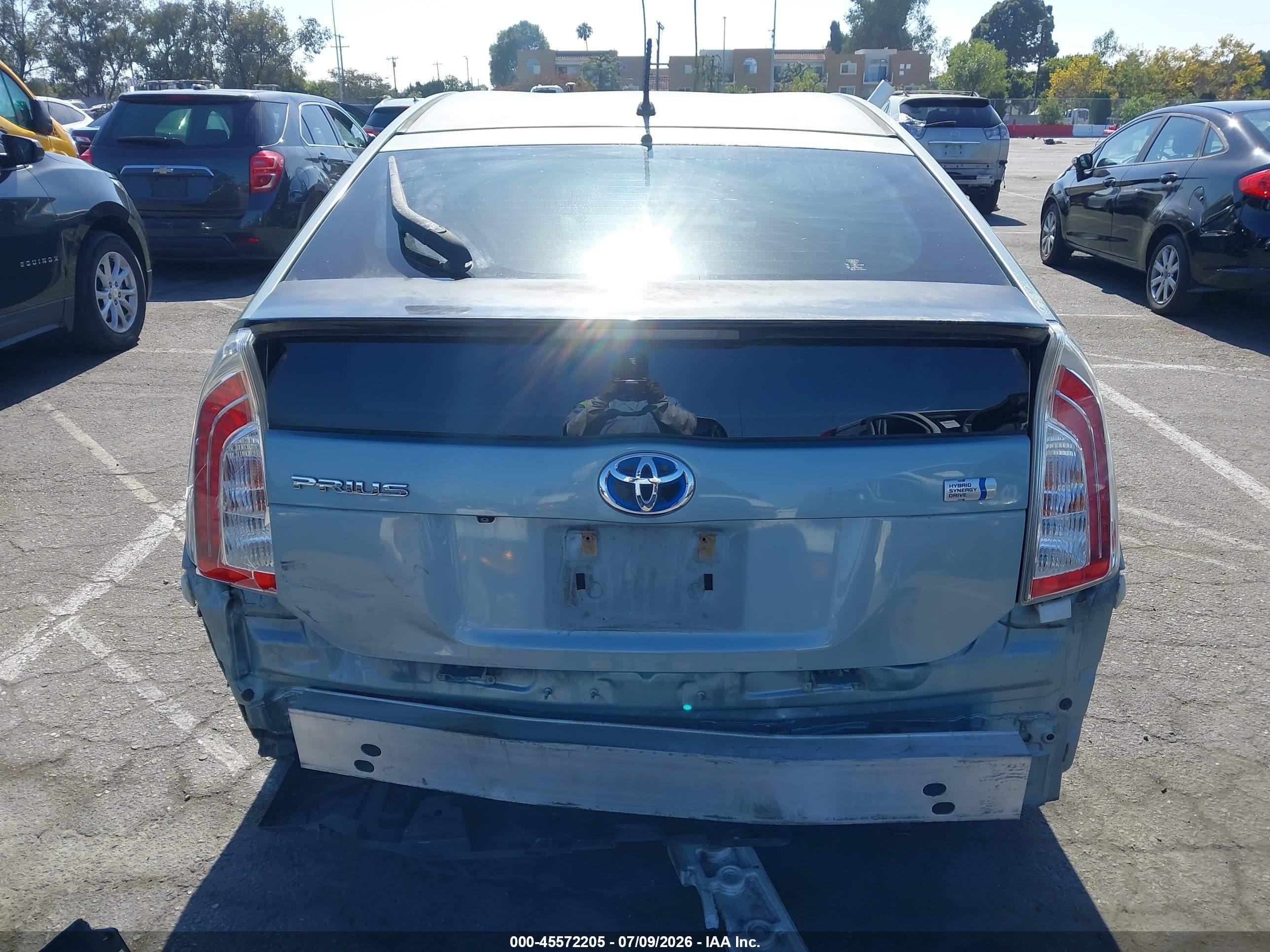 2015 Toyota Prius Two Green vin: JTDKN3DU2F1881599
