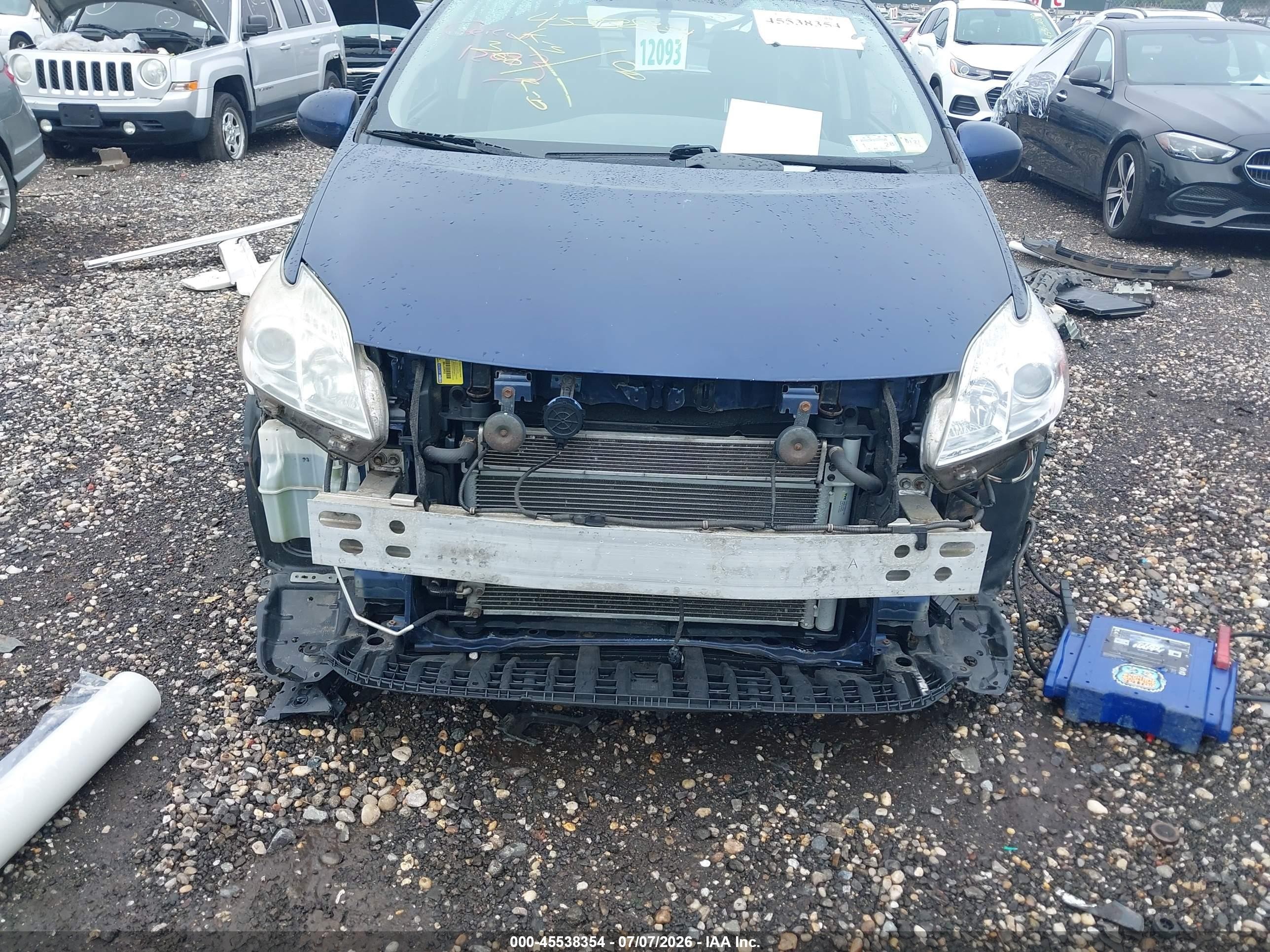 2015 Toyota Prius Two Синий vin: JTDKN3DU2F1898970