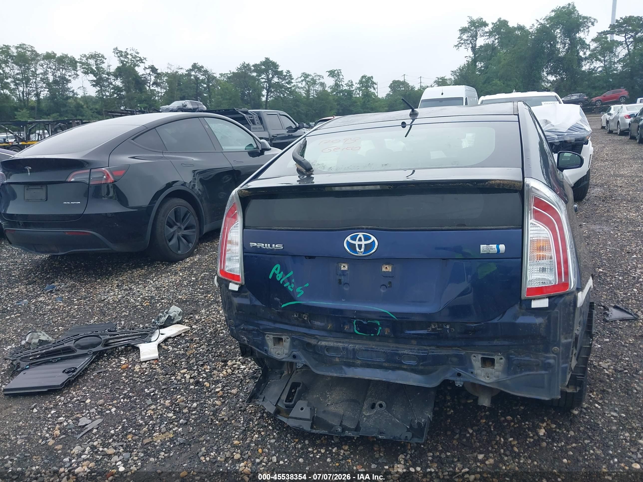 2015 Toyota Prius Two Синий vin: JTDKN3DU2F1898970