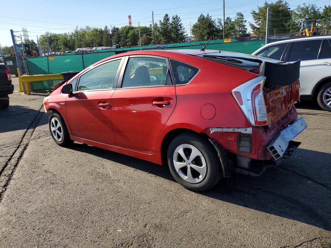 2015 Toyota Prius Two Red vin: JTDKN3DU2F1918182