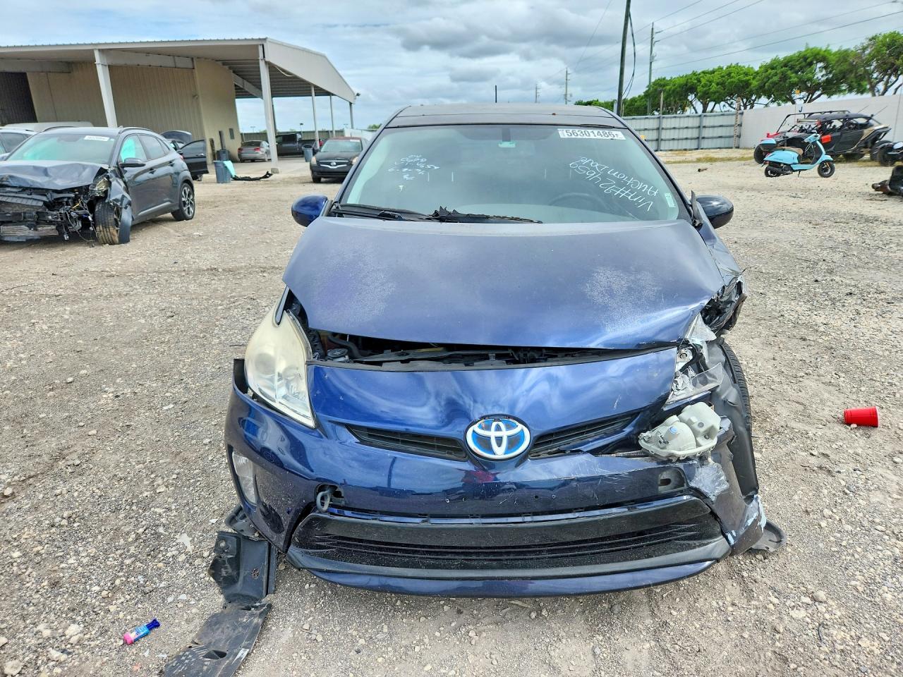 2015 Toyota Prius Four Blue vin: JTDKN3DU2F1924659