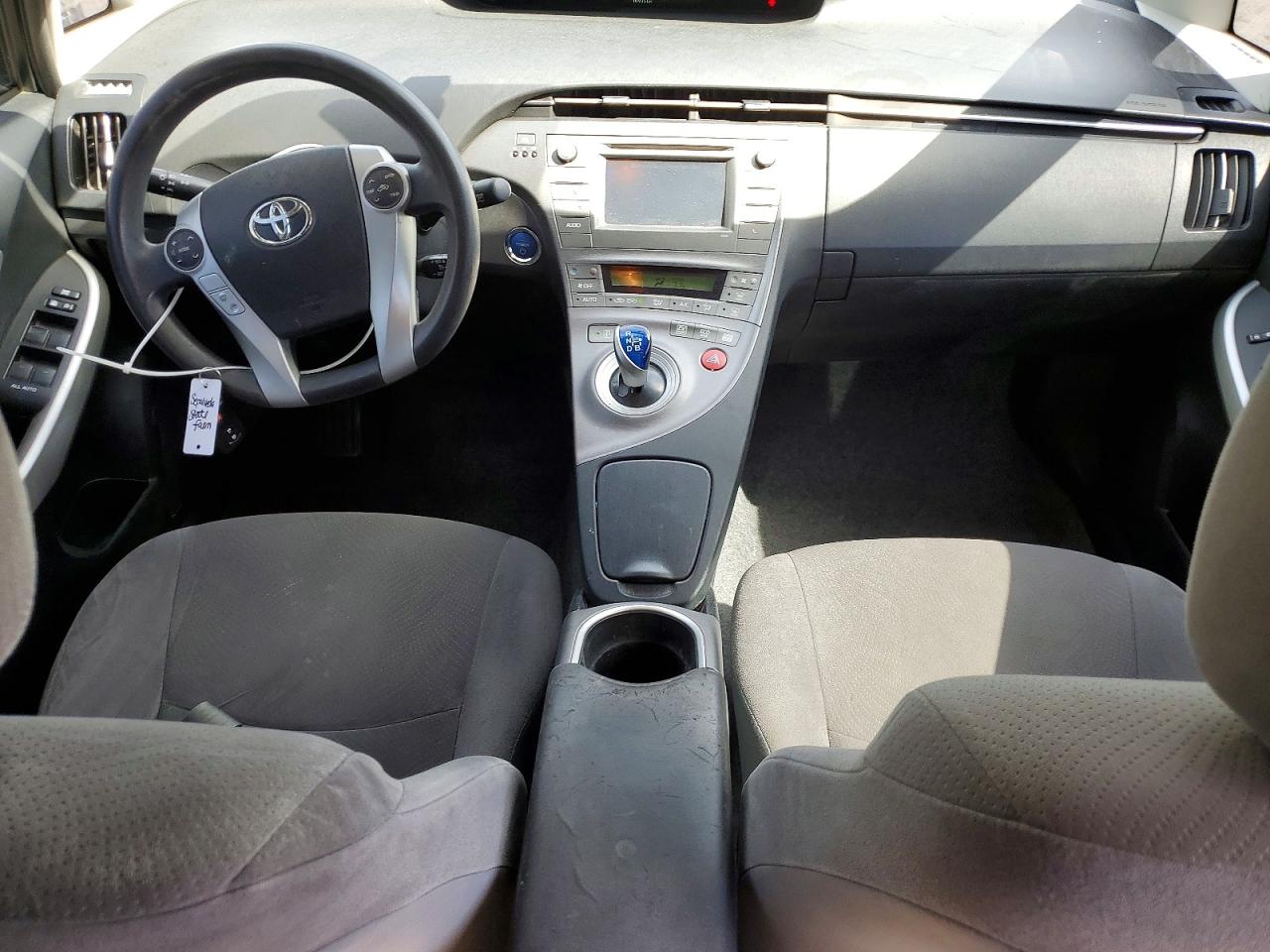 2015 Toyota Prius Two Синий vin: JTDKN3DU2F1929022