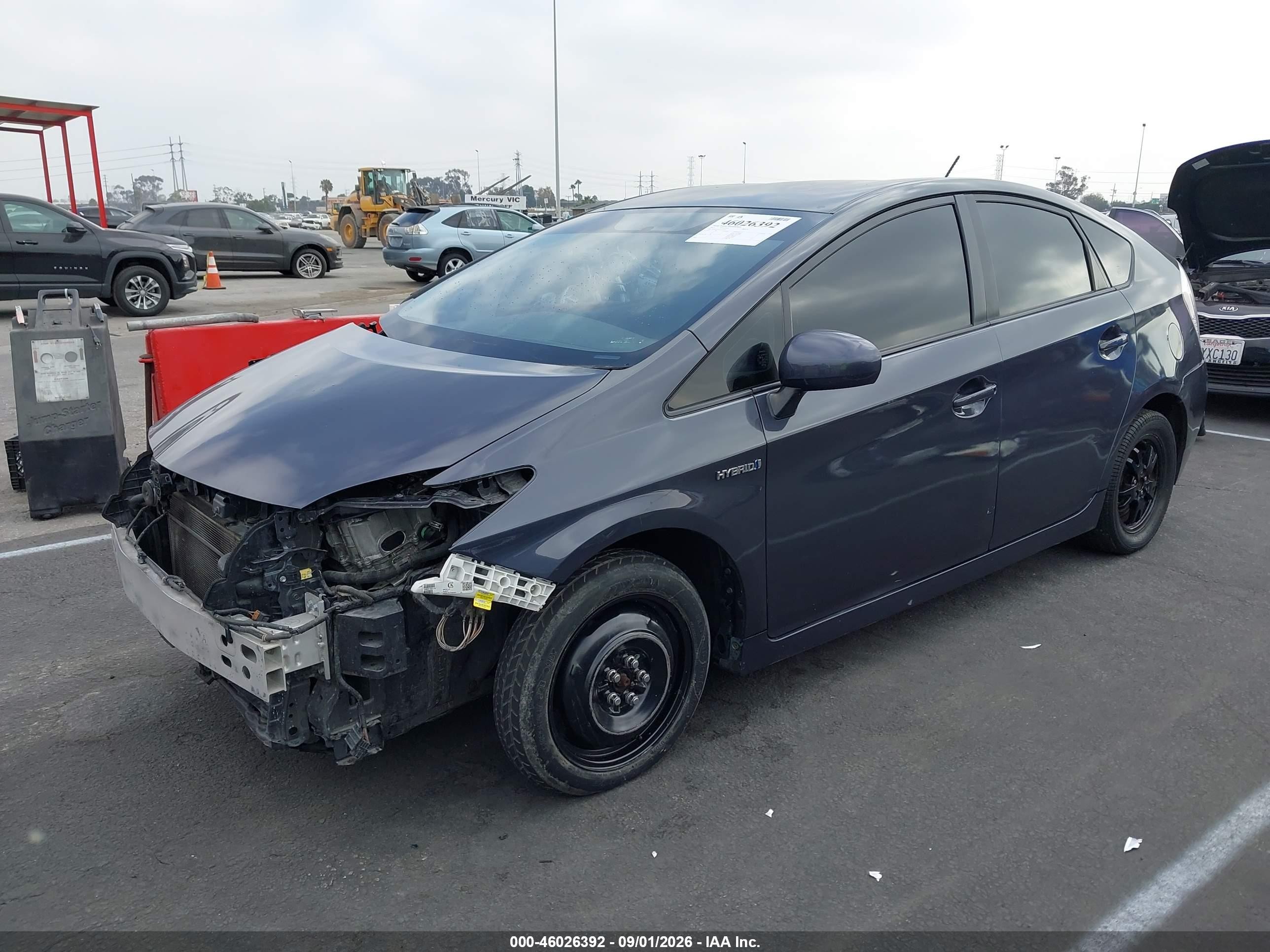 2015 Toyota Prius Three Gray vin: JTDKN3DU2F1935693