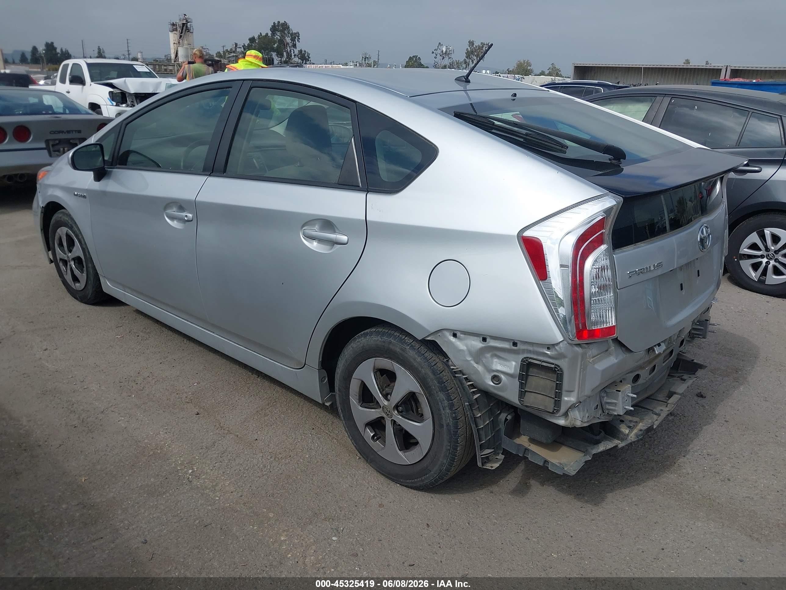 2015 Toyota Prius Two Silver vin: JTDKN3DU2F1958729
