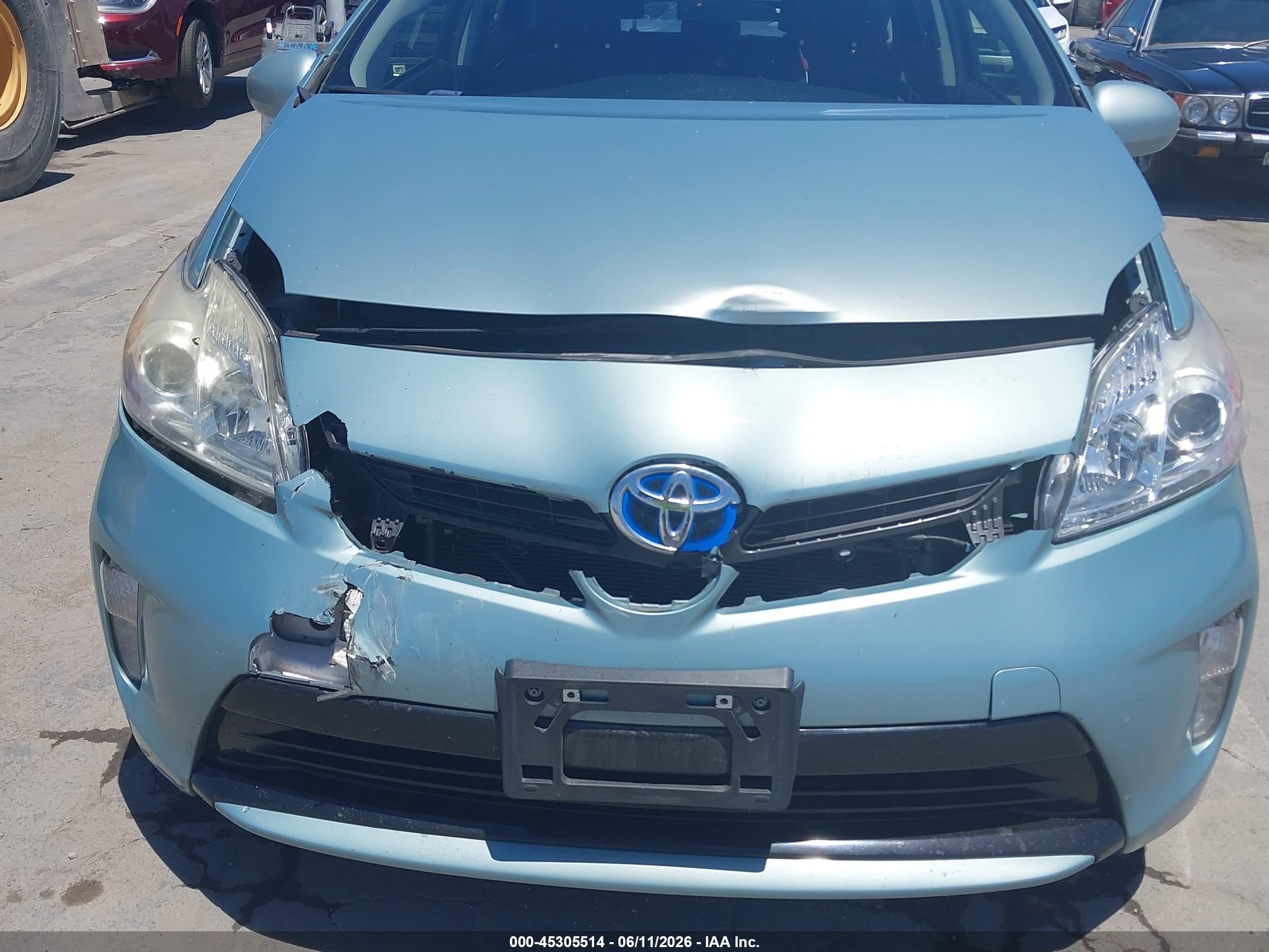 2015 Toyota Prius Two Green vin: JTDKN3DU2F2001253