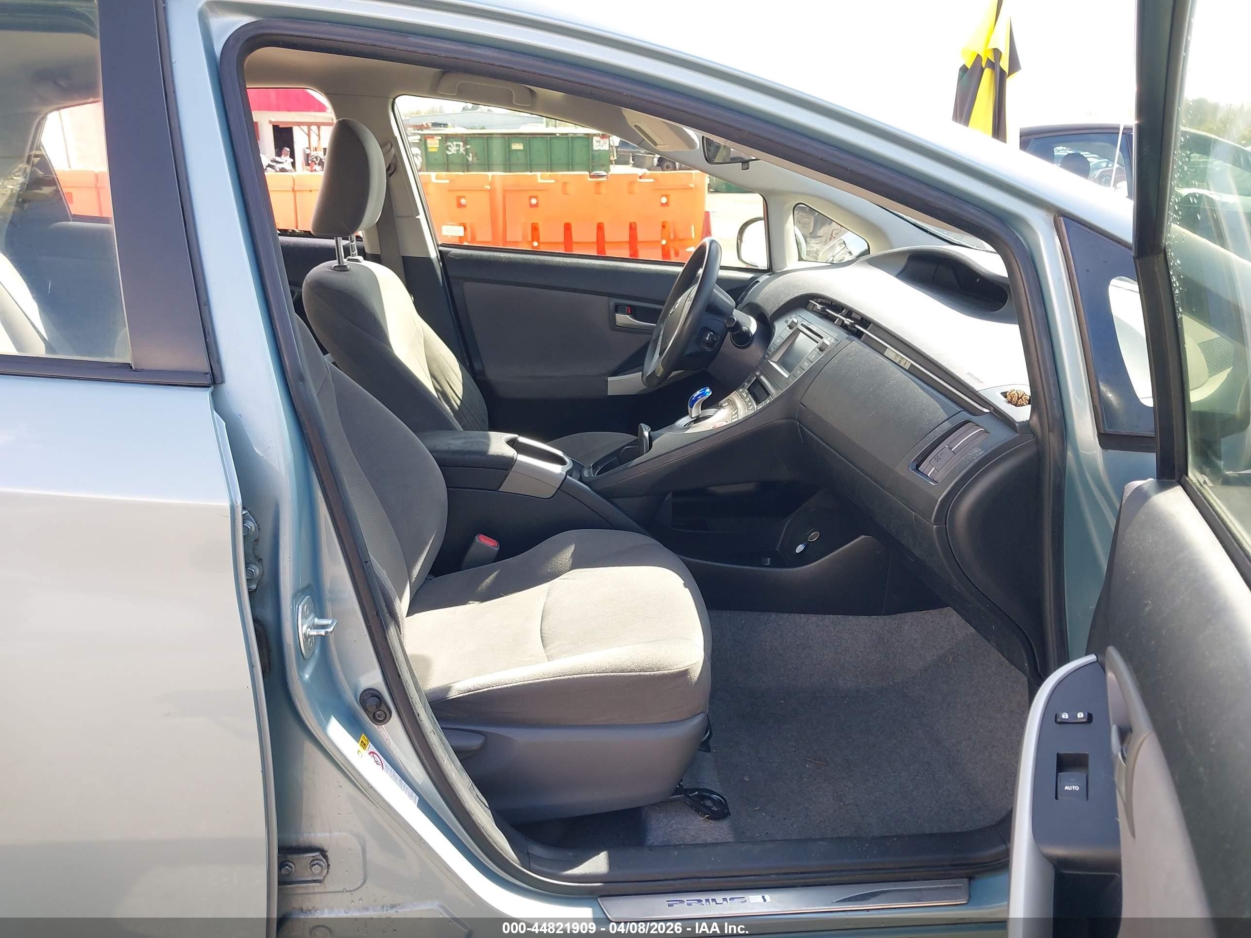 2015 Toyota Prius Two Teal vin: JTDKN3DU2F2003357