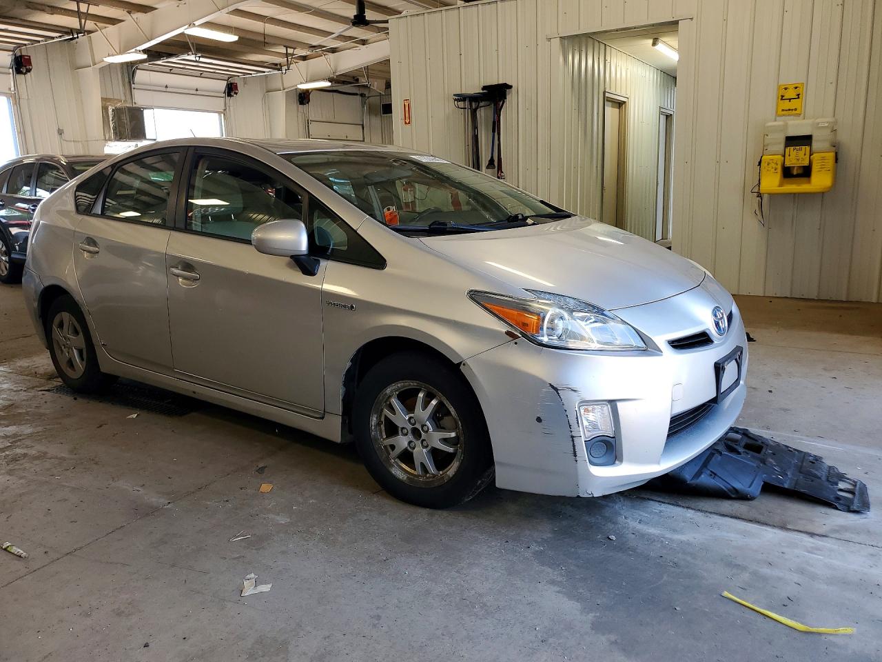 2010 Toyota Prius Ii Silver vin: JTDKN3DU3A0024075