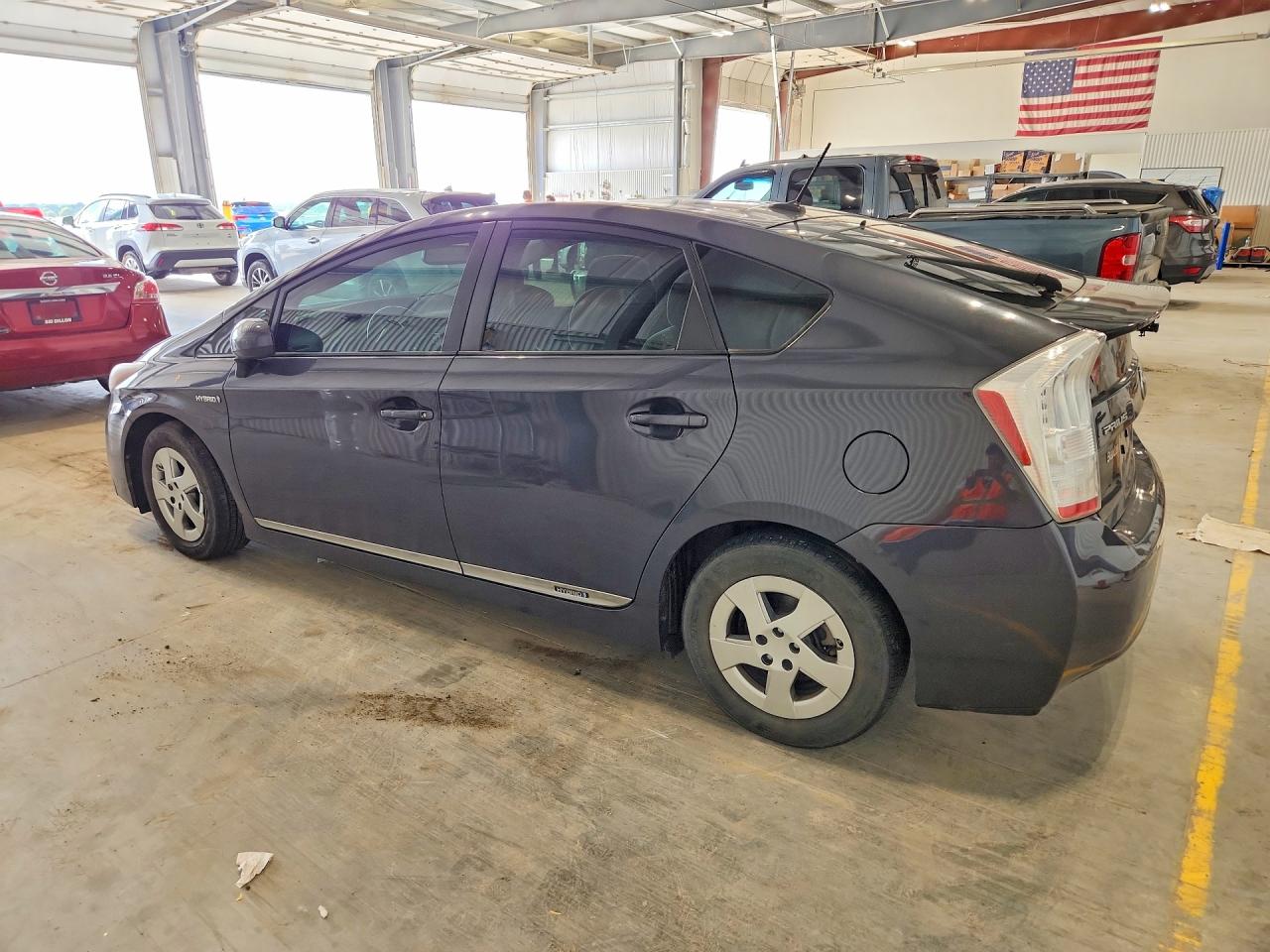 2010 Toyota Prius V Gray vin: JTDKN3DU3A0083496