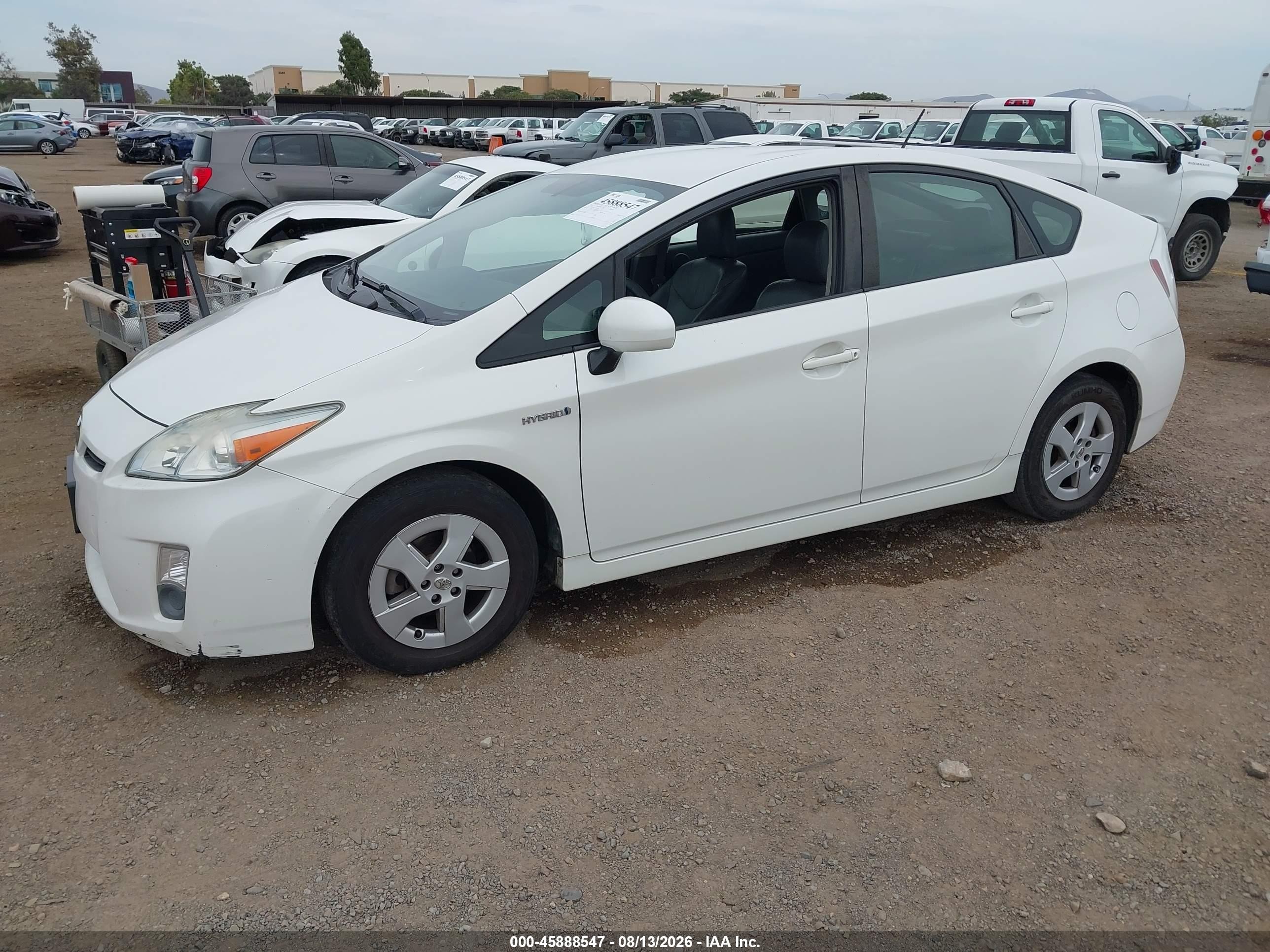 2010 Toyota Prius Iv Белый vin: JTDKN3DU3A0087970