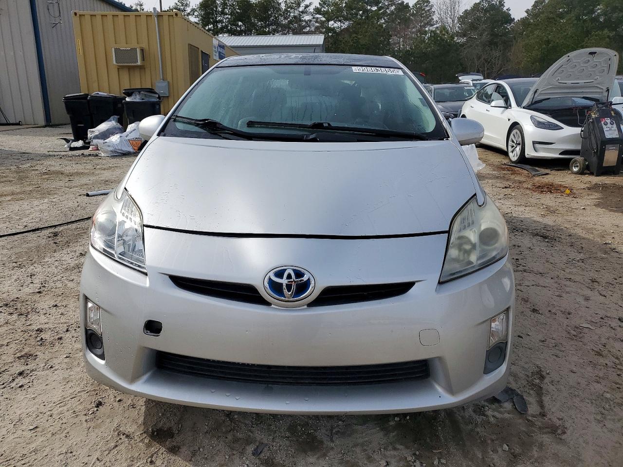 2010 Toyota Prius Iv Silver vin: JTDKN3DU3A0141736
