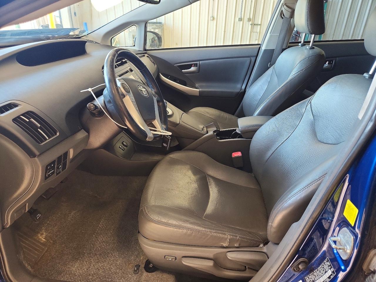 2010 Toyota Prius Iv Blue vin: JTDKN3DU3A0180875