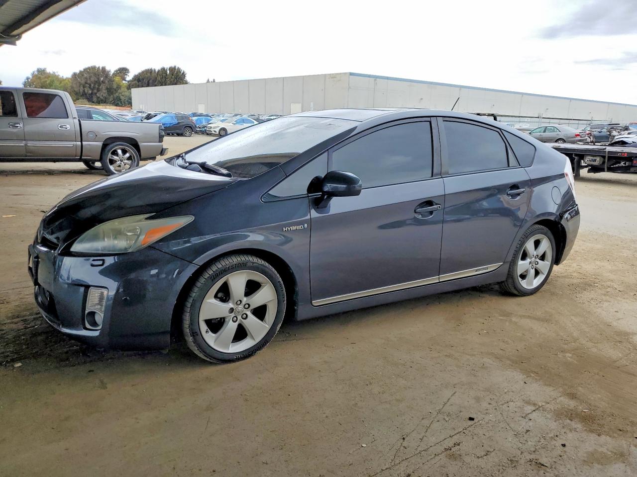 2010 Toyota Prius V Серый vin: JTDKN3DU3A0235258