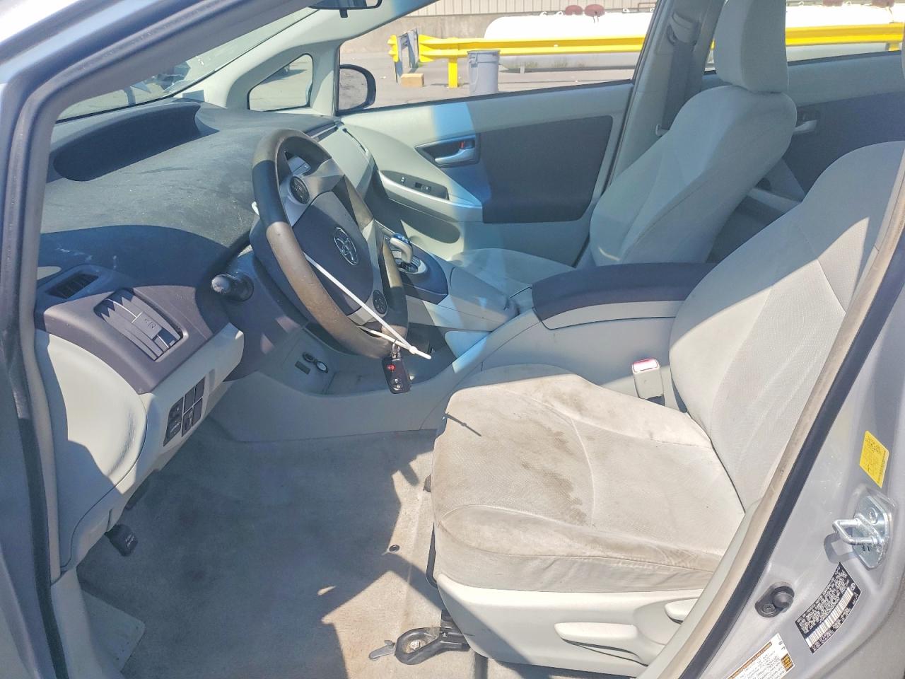 2010 Toyota Prius Ii Silver vin: JTDKN3DU3A0239262