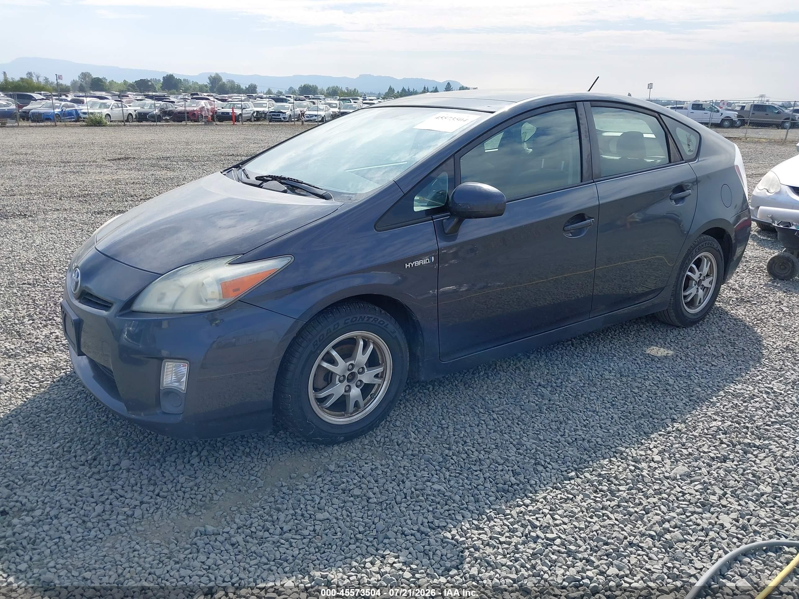 2011 Toyota Prius Three Gray vin: JTDKN3DU3B0256838