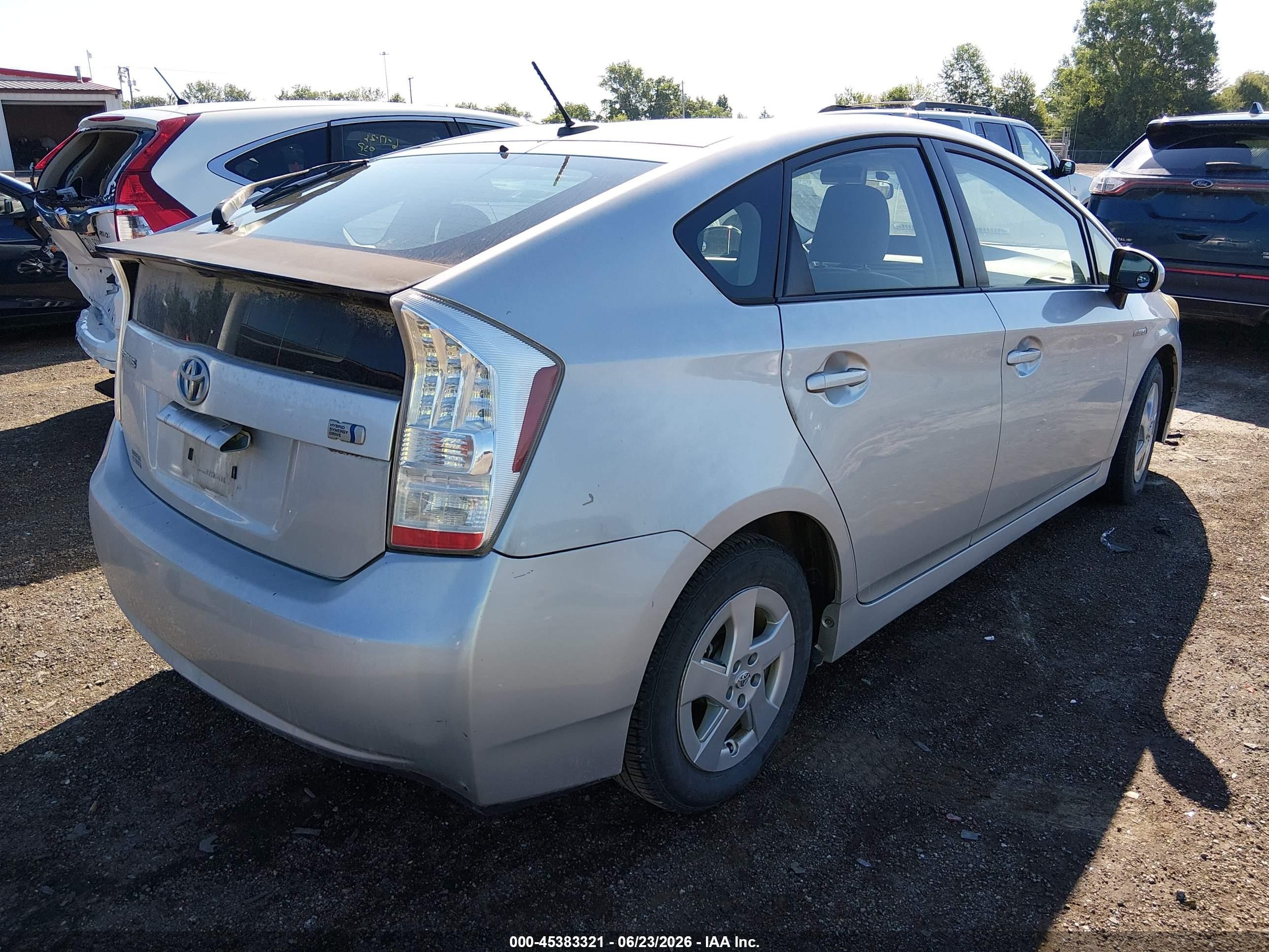 2011 Toyota Prius Three Silver vin: JTDKN3DU3B0265961