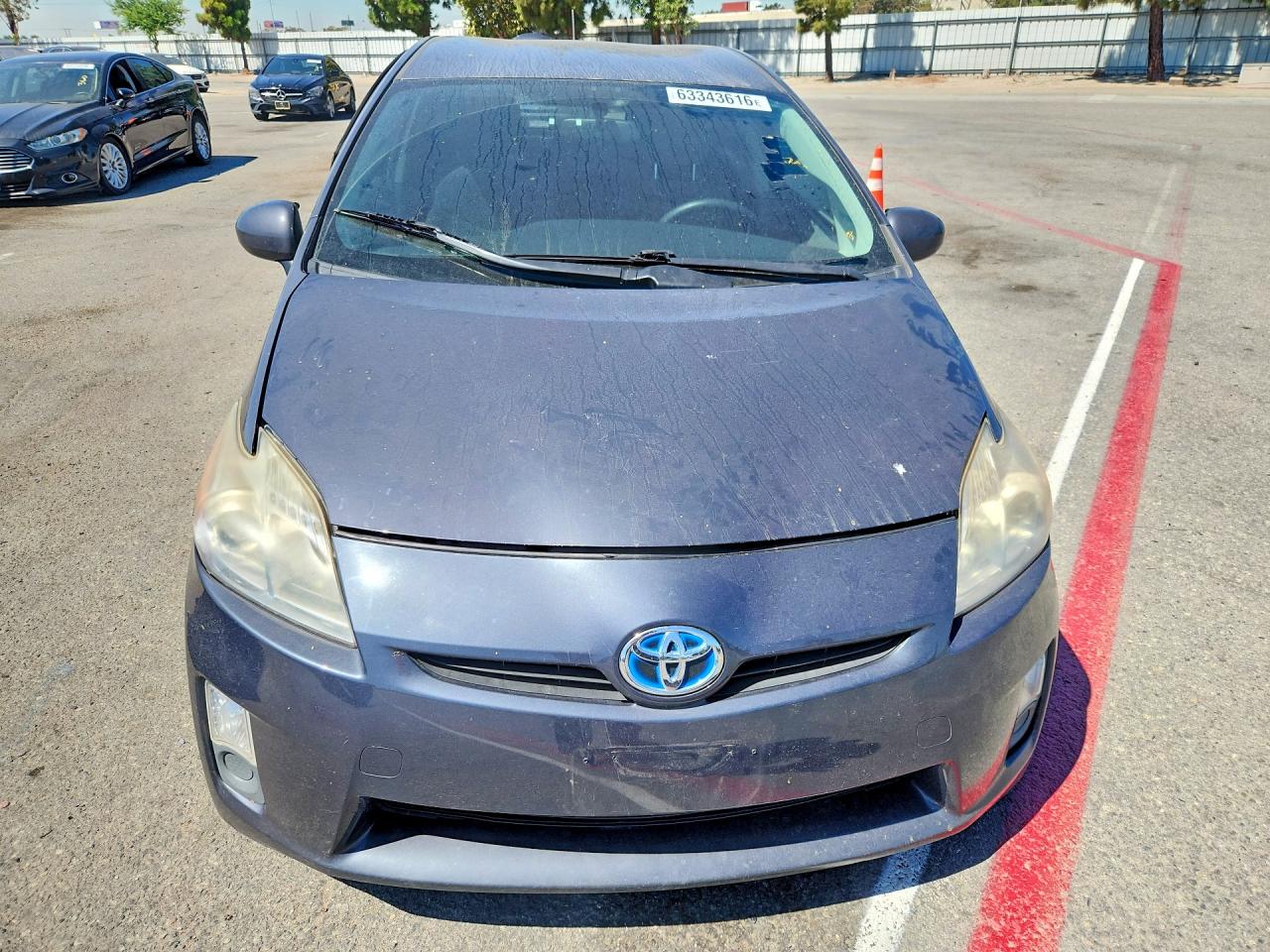 2011 Toyota Prius Two Угольный vin: JTDKN3DU3B0270528