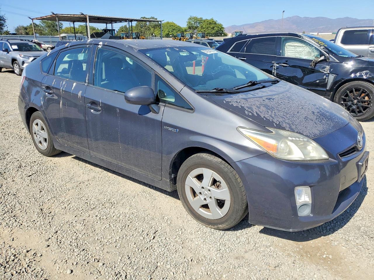 2011 Toyota Prius Three Черный vin: JTDKN3DU3B0271484