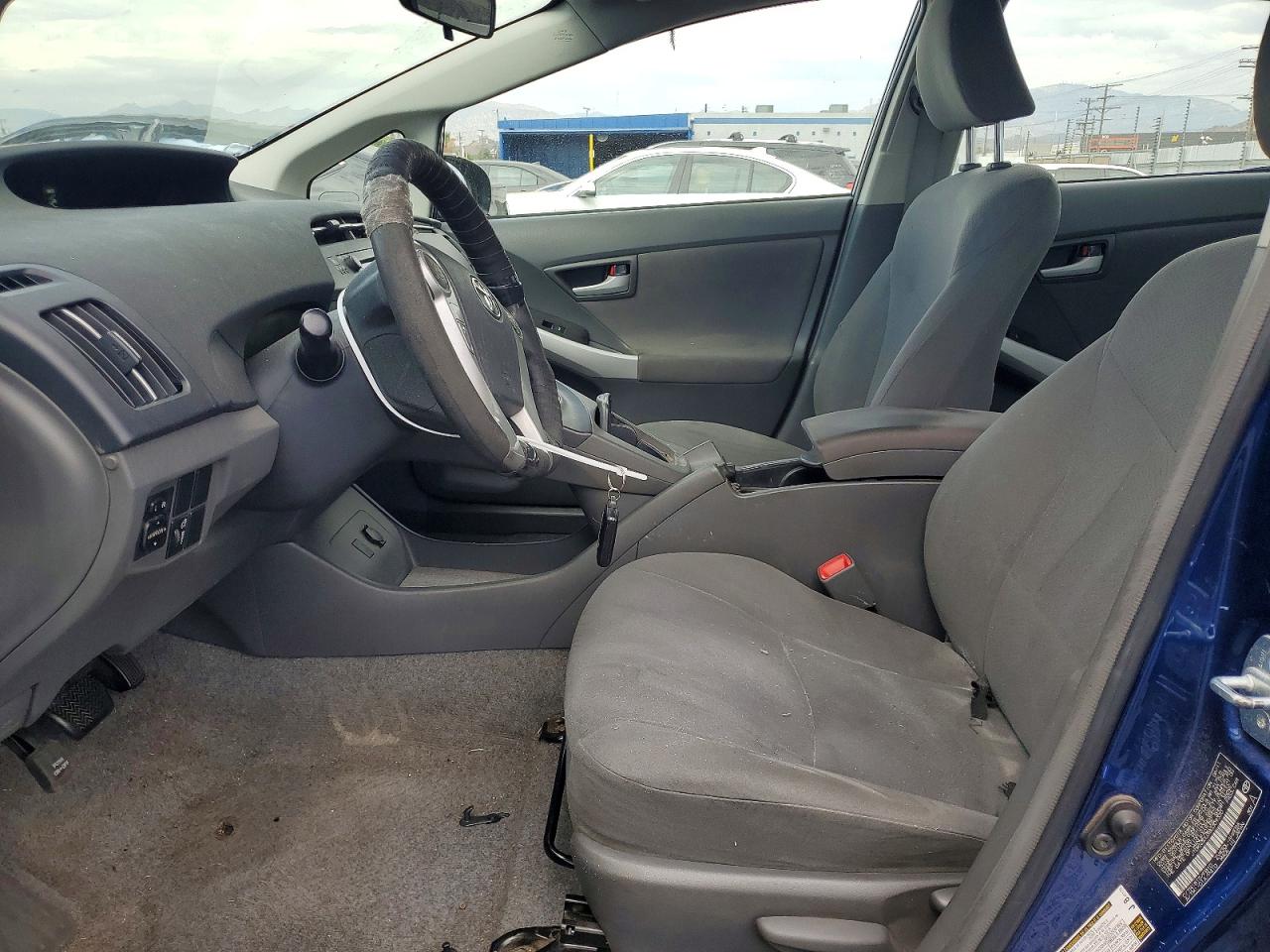 2011 Toyota Prius Three Blue vin: JTDKN3DU3B0309330