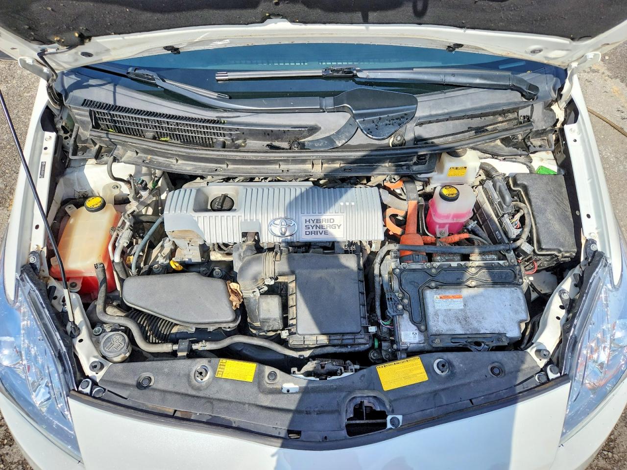 2011 Toyota Prius Three White vin: JTDKN3DU3B0311949