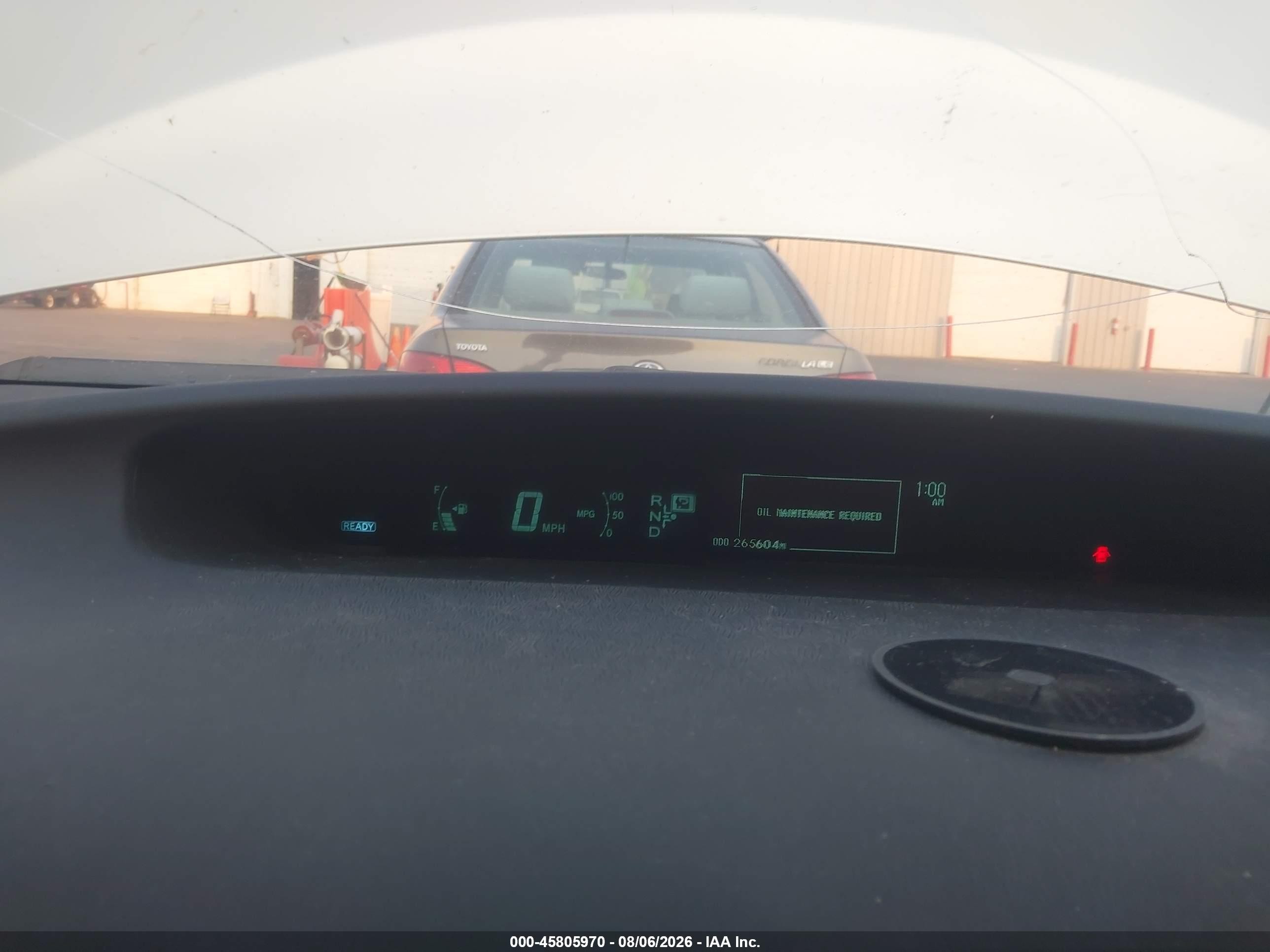 2011 Toyota Prius Three Золотой vin: JTDKN3DU3B0312907