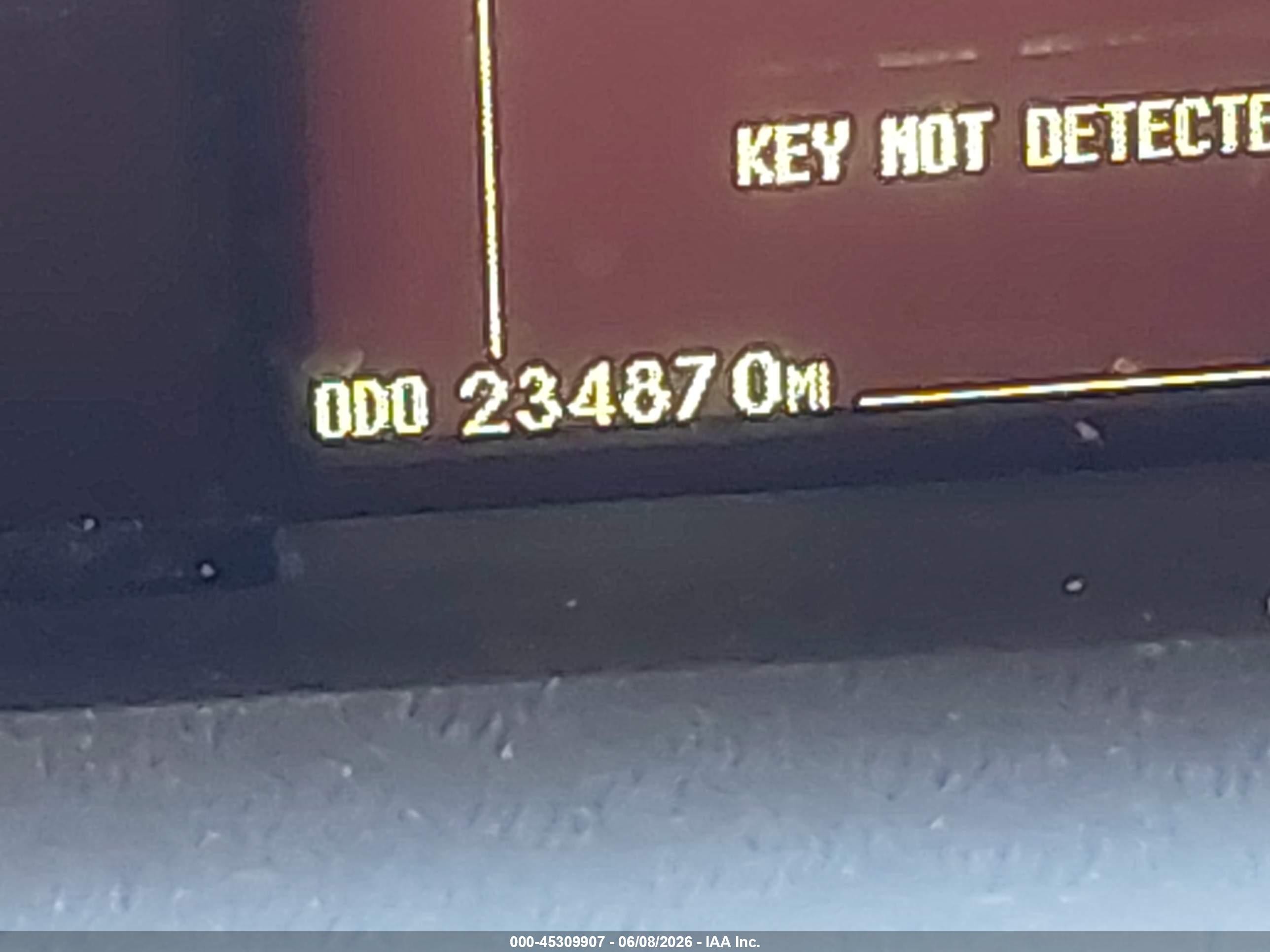 2011 Toyota Prius   Red vin: JTDKN3DU3B0321137