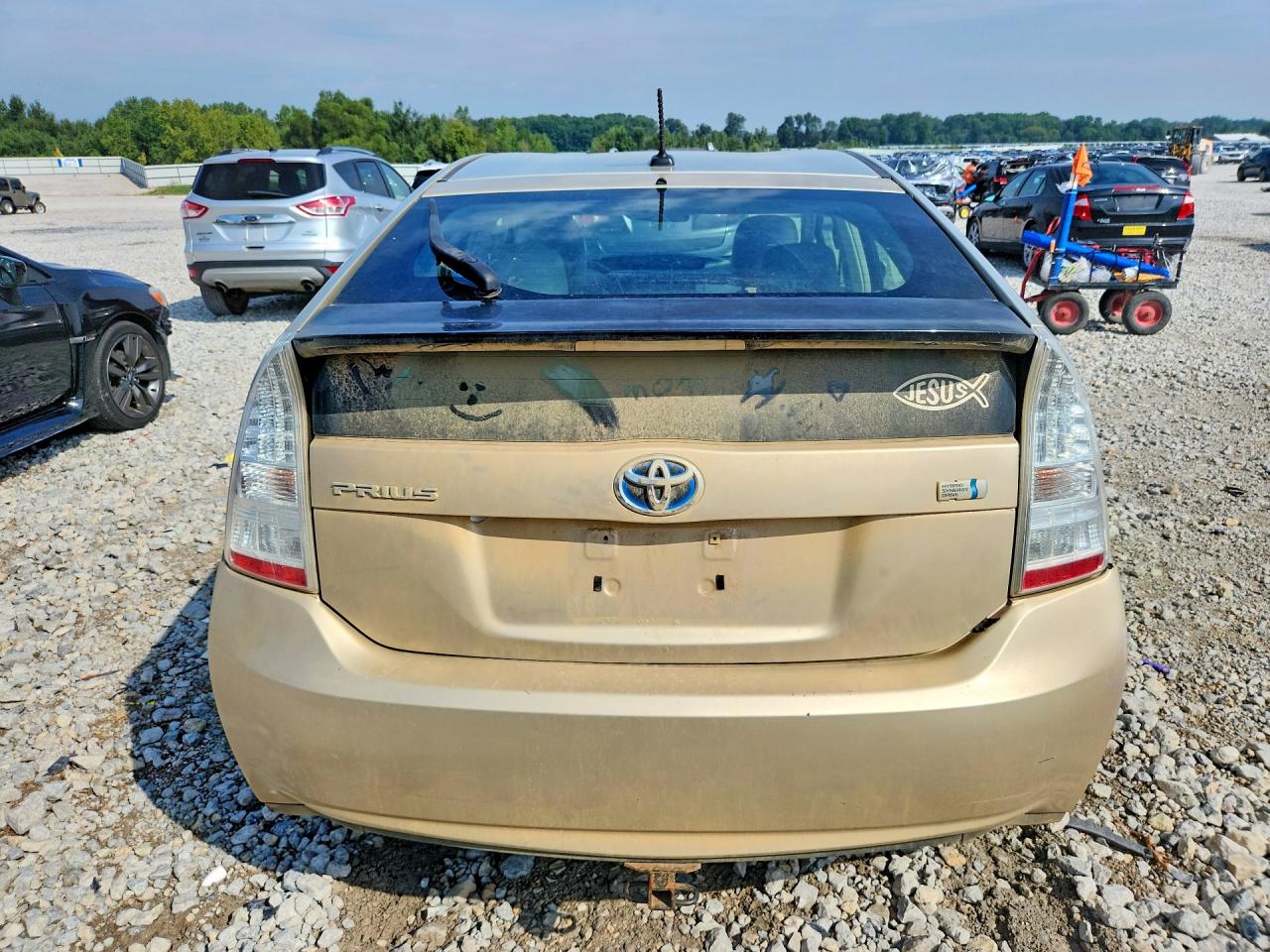 2011 Toyota Prius Two Gold vin: JTDKN3DU3B0323051