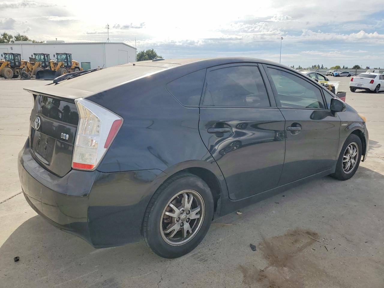 2011 Toyota Prius Two Черный vin: JTDKN3DU3B1455172