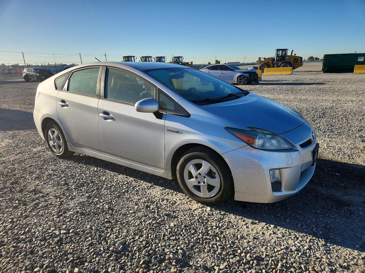 2011 Toyota Prius Three Silver vin: JTDKN3DU3B1477446