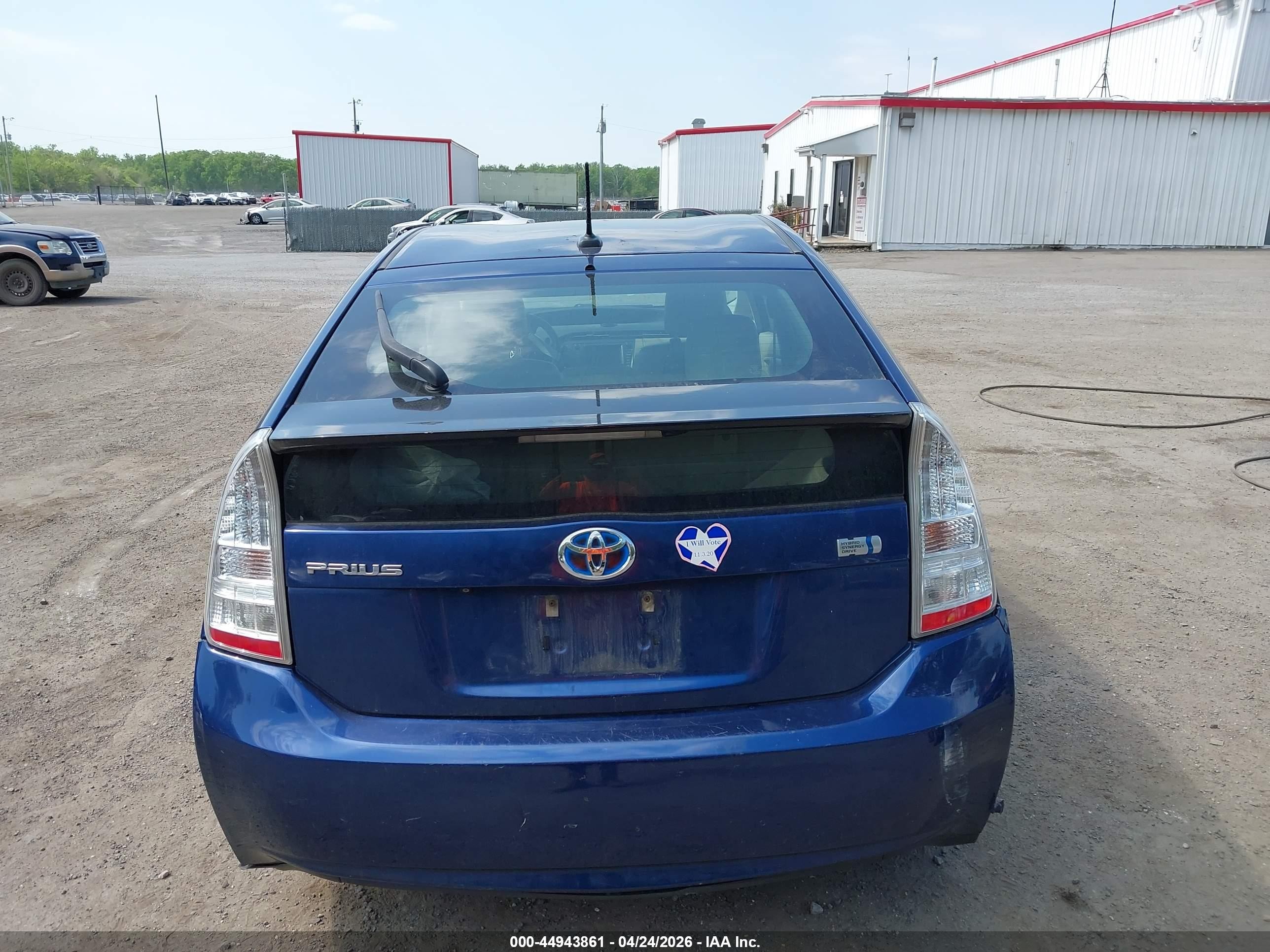 2011 Toyota Prius Blue vin: JTDKN3DU3B5312456