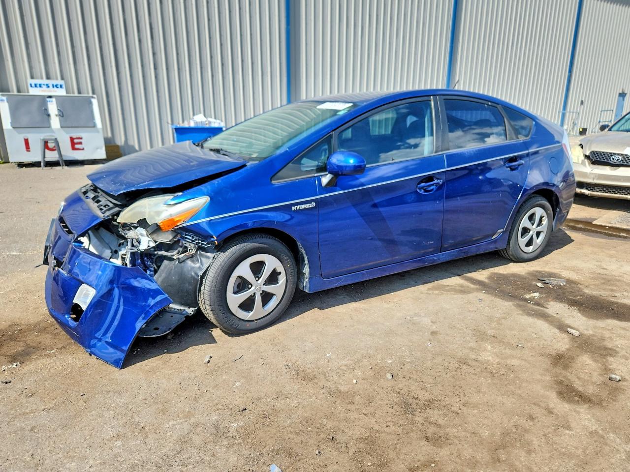 2011 Toyota Prius Two Blue vin: JTDKN3DU3B5340385
