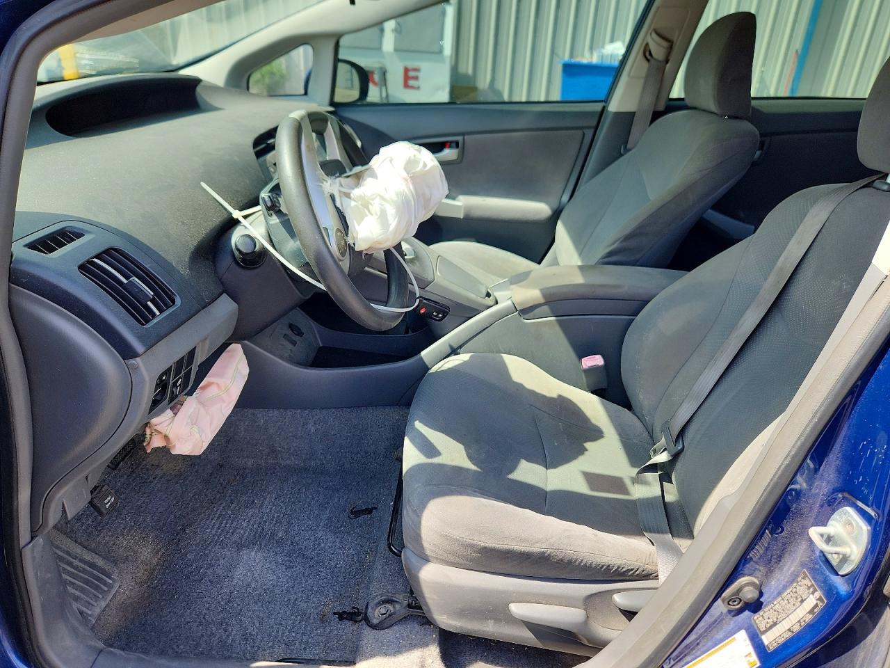 2011 Toyota Prius Two Blue vin: JTDKN3DU3B5340385