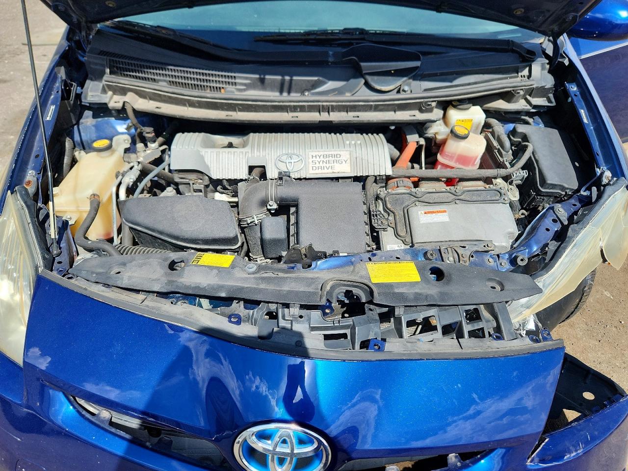 2011 Toyota Prius Two Blue vin: JTDKN3DU3B5340385