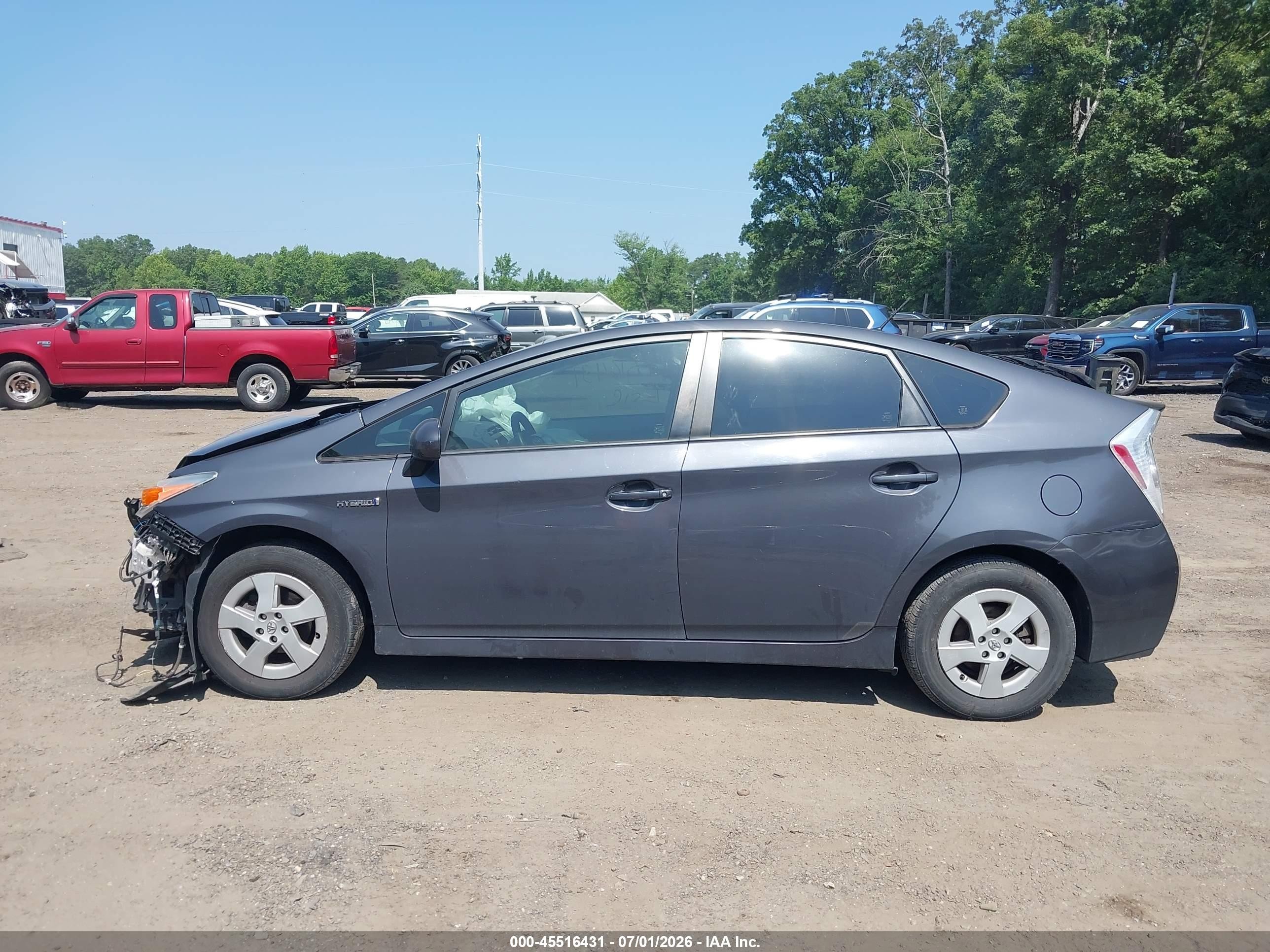 2011 Toyota Prius Three Gray vin: JTDKN3DU3B5348826