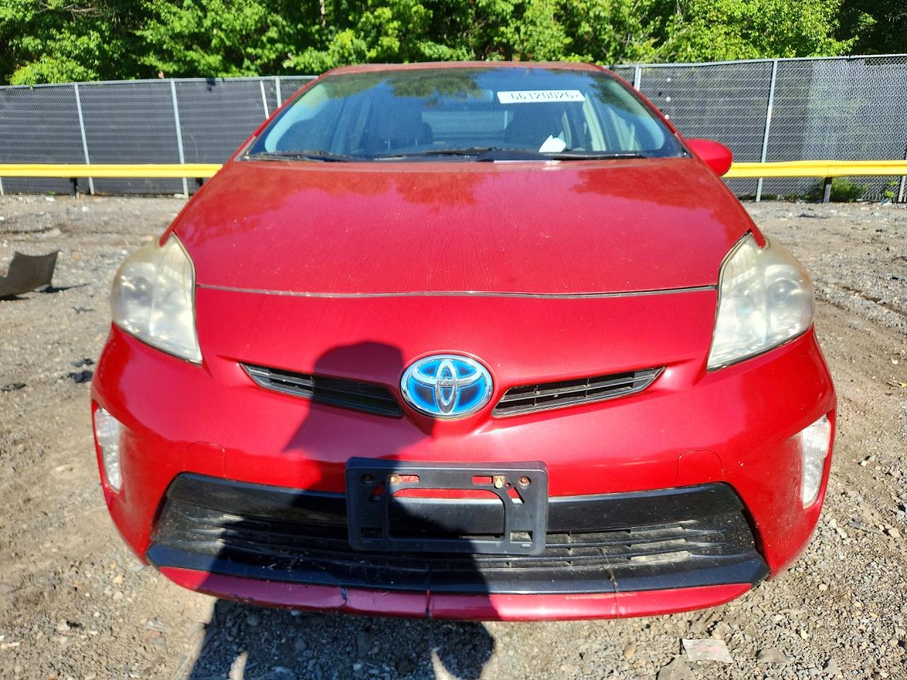 2012 Toyota Prius Two Red vin: JTDKN3DU3C1539364
