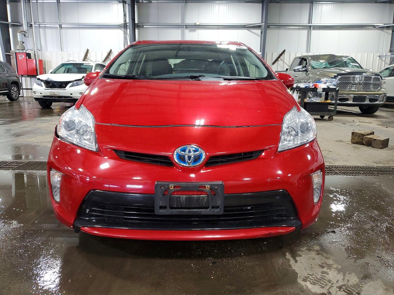 2012 Toyota Prius Two Red vin: JTDKN3DU3C1575586