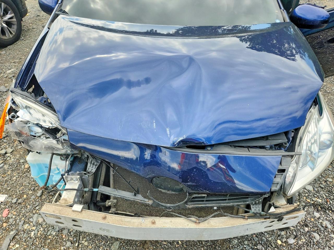2012 Toyota Prius Three Blue vin: JTDKN3DU3C1576852